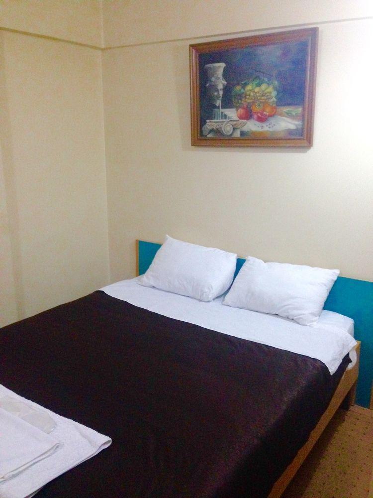 Elite Hotel City Center Saray Bed And Breakfast Exterior photo